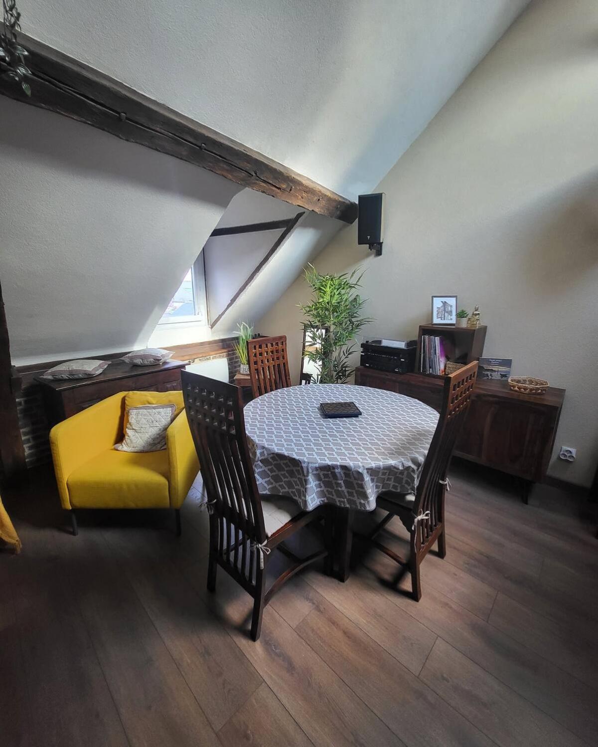 Le Perchoir De St-Antoine - Centre Historique D'Honfleur Avec Vue Sur Le Port, Netflix, Jeux, Vinyles Apartment Exterior foto